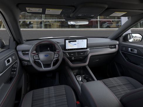 New 2026 Ford Explorer ST-Line w/ ST-Line Street Pack image 9