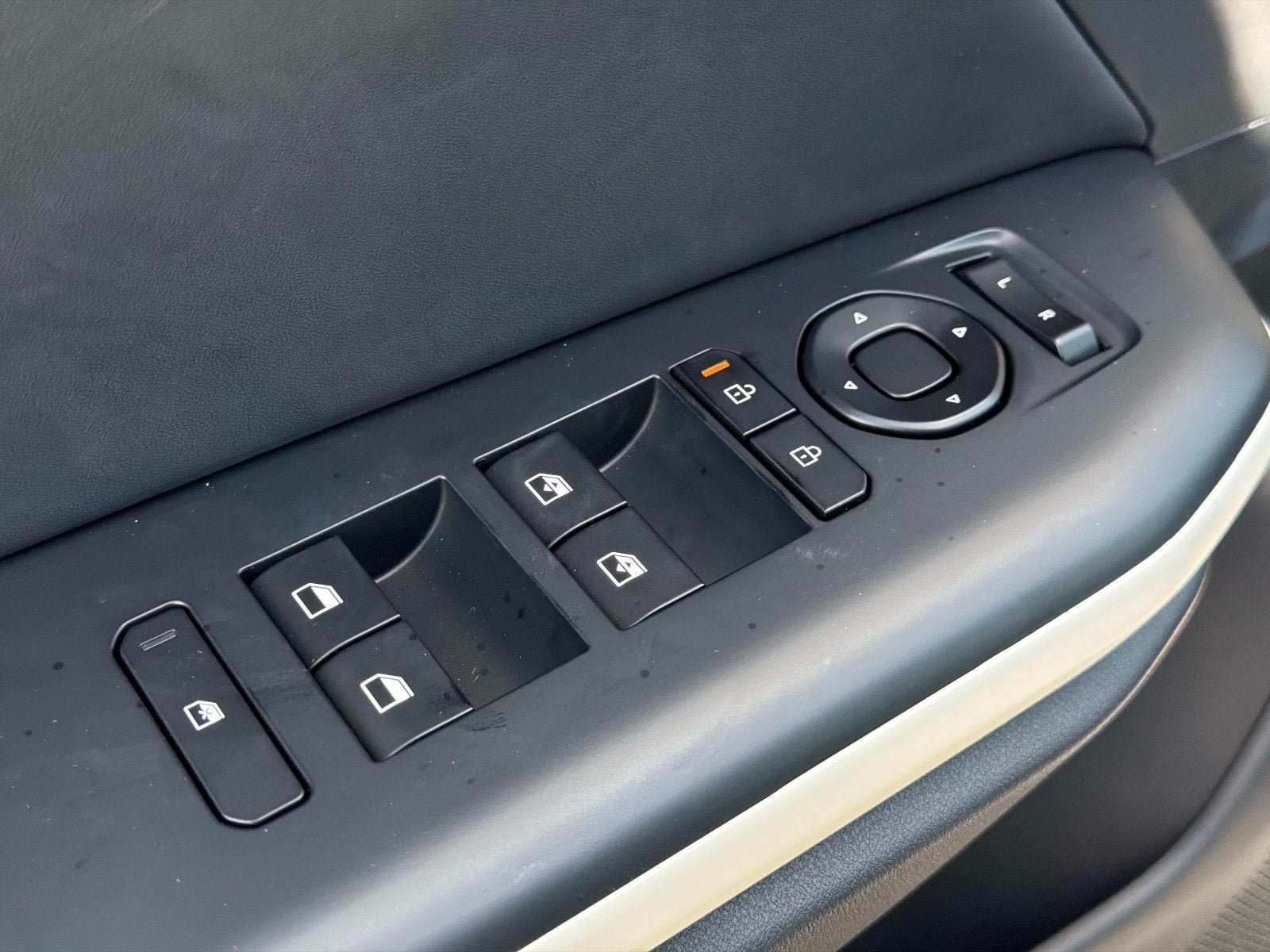 New 2026 Kia K4 GT-Line FWD image 15