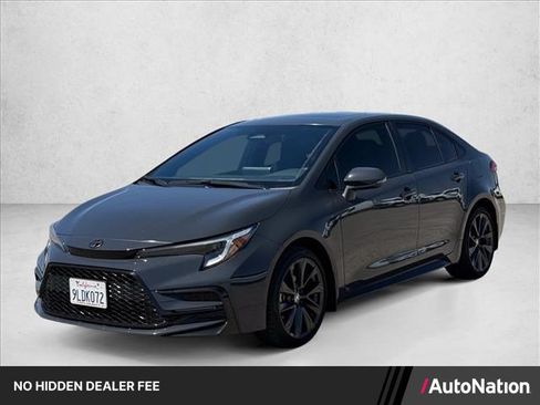 Used 2024 Toyota Corolla SE w/ SE Package FWD image 1