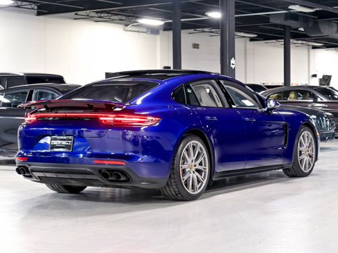 Used 2020 Porsche Panamera GTS AWD/4WD image 17