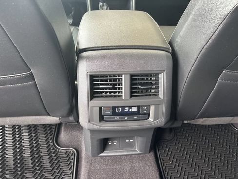 Used 2021 Volkswagen Atlas SE w/ Panoramic Sunroof Package AWD/4WD image 21