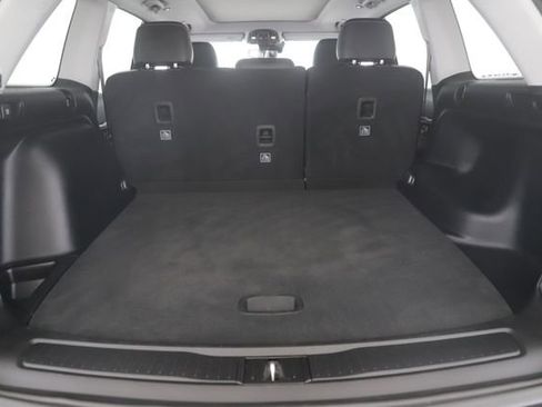 Used 2023 Jeep Grand Cherokee Limited w/ Black Appearance Package image 30