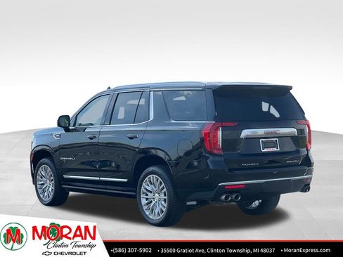 Used 2023 GMC Yukon Denali w/ Denali Reserve Package AWD/4WD image 4