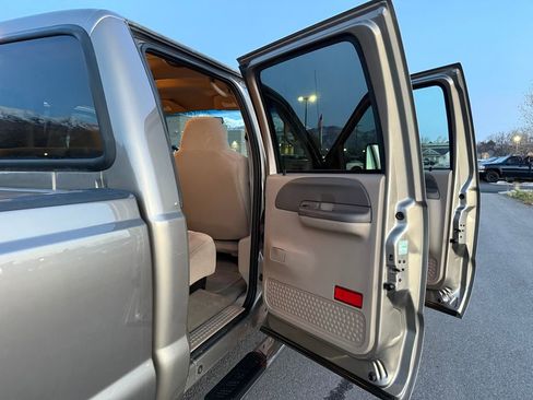 Used 2002 Ford F250 4x4 Crew Cab Super Duty image 17
