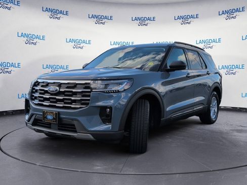 New 2026 Ford Explorer Active w/ Active Comfort Package image 11