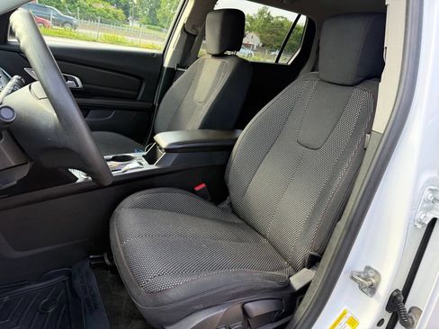 Used 2017 GMC Terrain SLE FWD image 23