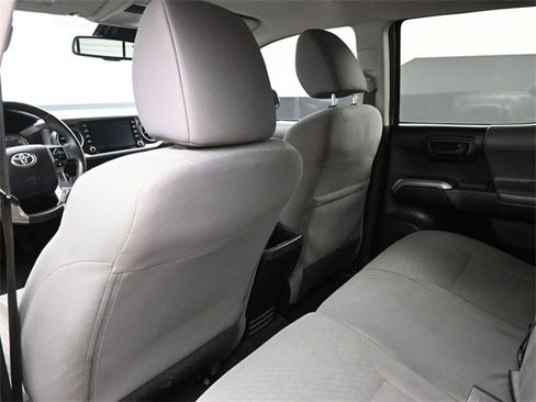 Used 2022 Toyota Tacoma SR5 image 17
