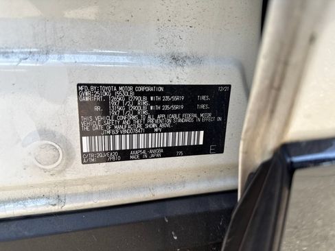 Used 2022 Toyota RAV4 XSE w/ Premium Package AWD/4WD image 18