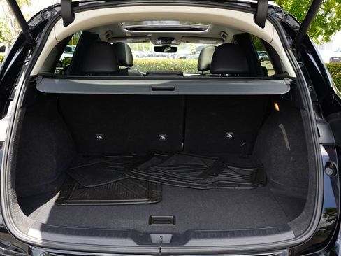 Used 2024 INFINITI QX50 Luxe image 18