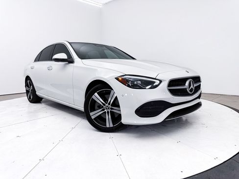 Used 2024 Mercedes-Benz C 300 Sedan image 2