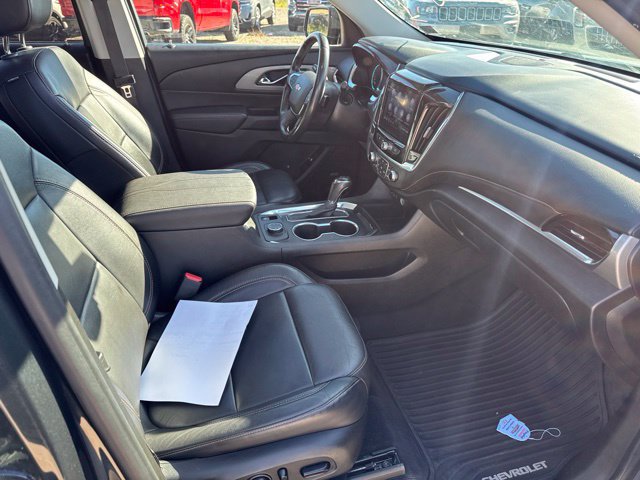 Used 2020 Chevrolet Traverse LT w/ LT Premium Package AWD/4WD image 10