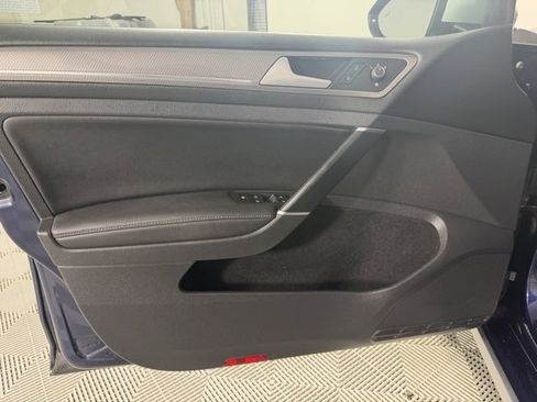 Used 2019 Volkswagen Golf Alltrack image 20