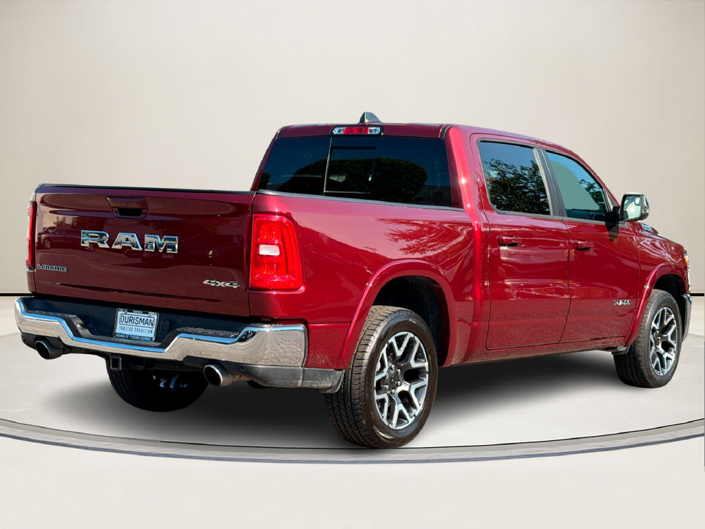 Used 2025 RAM 1500 Laramie AWD/4WD image 4