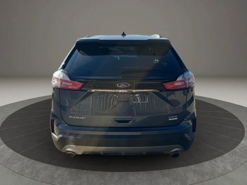 Used 2019 Ford Edge SEL image 6