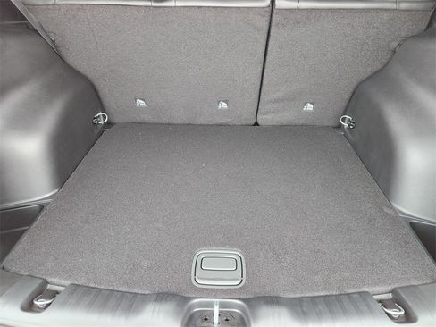 New 2026 Jeep Compass Latitude image 23