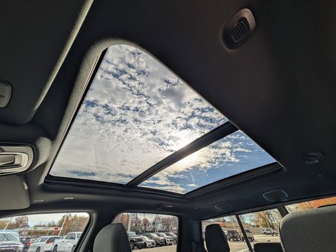 New 2026 RAM 1500 Big Horn/Lone Star image 3