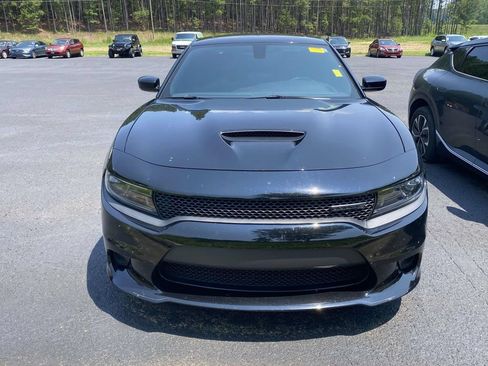 Used 2022 Dodge Charger GT w/ Plus Group RWD image 2