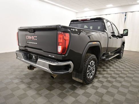 Used 2021 GMC Sierra 3500 SLE w/ SLE Value Package image 8