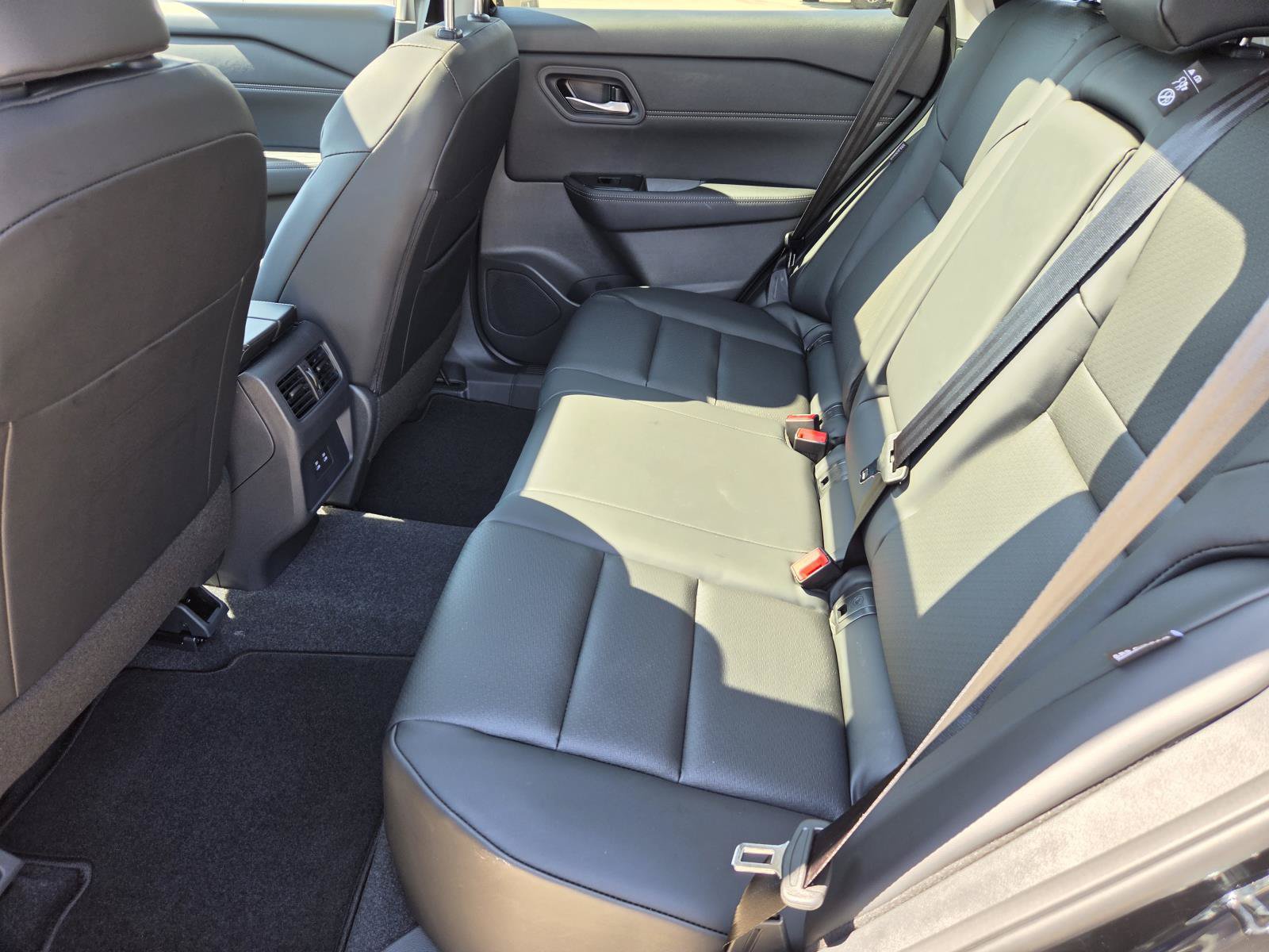 New 2026 Nissan Rogue Dark Armor FWD image 16