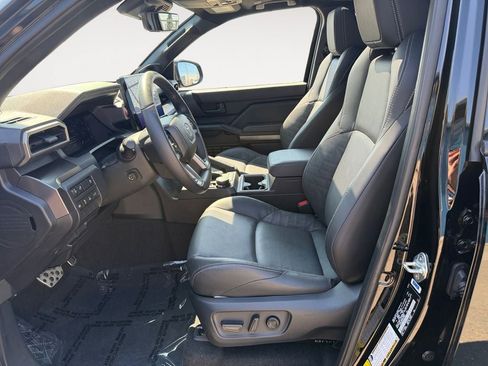 Used 2025 Toyota 4Runner TRD Sport Premium AWD/4WD image 6