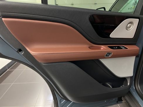 New 2025 Lincoln Aviator Reserve w/ Equipment Group 201A image 35