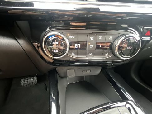 New 2026 Chevrolet Trax RS w/ Driver Confidence Package image 45