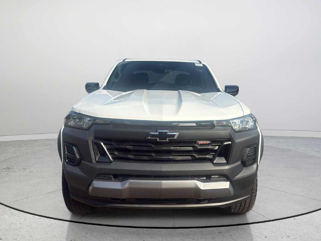 New 2026 Chevrolet Colorado Trail Boss AWD/4WD image 2