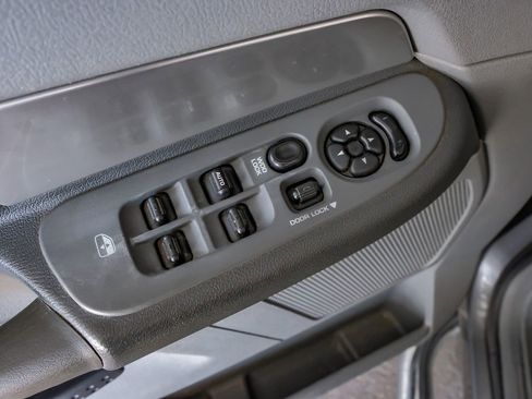 Used 2008 Dodge Ram 1500 Truck SLT image 42