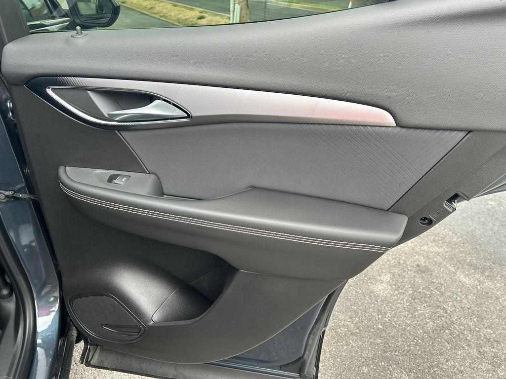 New 2026 Buick Envision Sport Touring AWD/4WD image 39