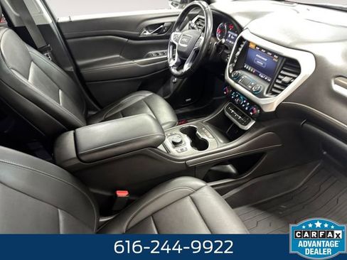 Used 2021 GMC Acadia SLT w/ Premium Package image 6