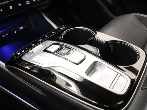 Used 2024 Hyundai Tucson Limited image 10