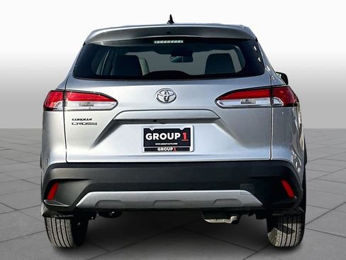 Used 2023 Toyota Corolla Cross L image 5