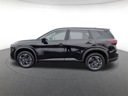 Used 2026 Nissan Rogue SV w/ Cold Weather Package image 8