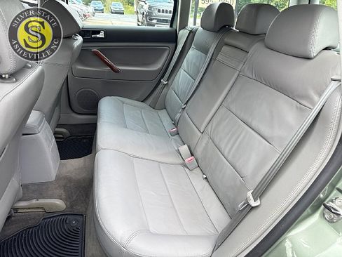 Used 2003 Volkswagen Passat GLX image 13