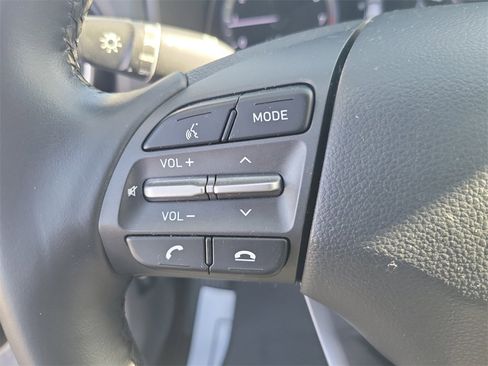 Used 2020 Hyundai Kona SEL image 20