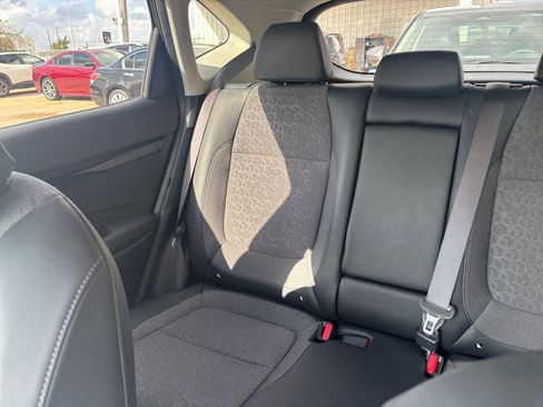 Used 2025 Kia Seltos S image 37