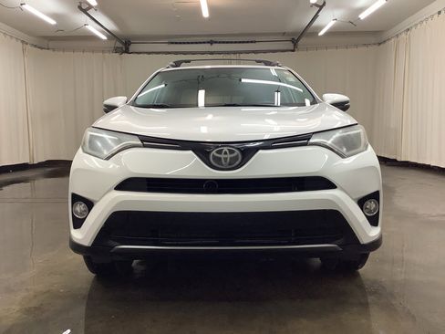 Used 2017 Toyota RAV4 XLE image 10