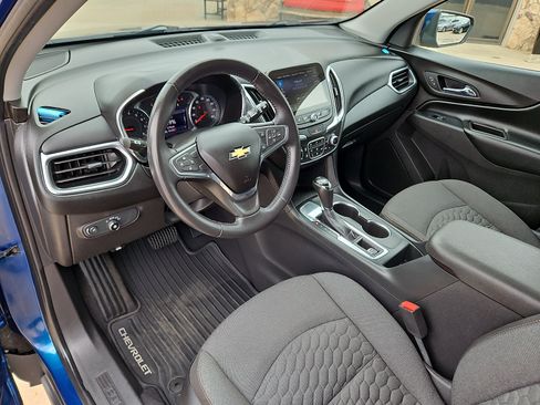 Used 2019 Chevrolet Equinox LT FWD image 11