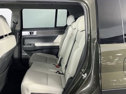 Used 2025 Hyundai Santa Fe Limited image 29