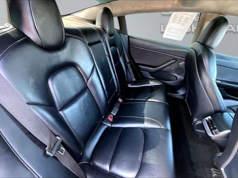 Used 2022 Tesla Model 3 Performance AWD/4WD image 25