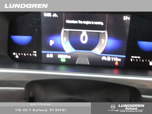Used 2023 Volkswagen Tiguan SE R-Line AWD/4WD image 31