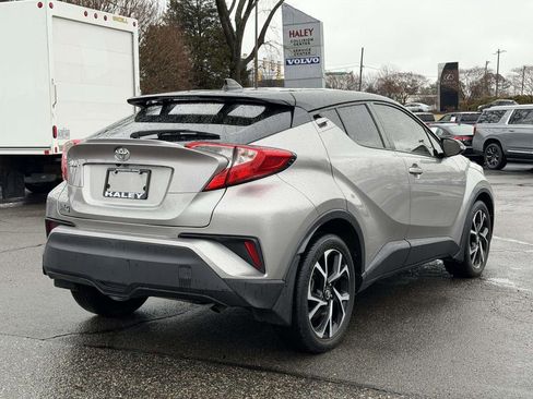 Used 2019 Toyota C-HR XLE image 20