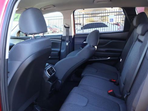 Used 2020 Hyundai Santa Fe SEL w/ Convenience Package image 28