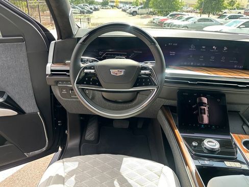 New 2026 Cadillac Escalade Platinum Sport w/ LPO, ONYX Package AWD/4WD image 35