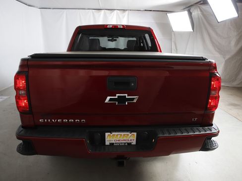 Used 2018 Chevrolet Silverado 1500 LT w/ All Star Edition AWD/4WD image 4