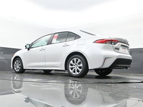 New 2026 Toyota Corolla LE image 23
