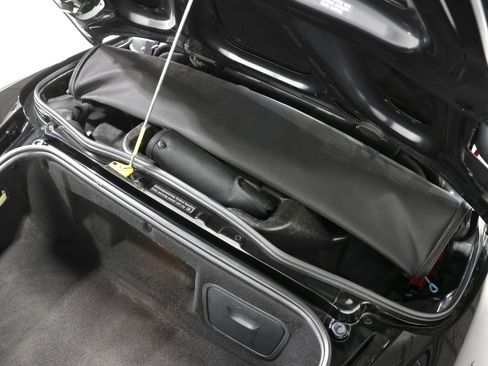 Used 2011 Porsche Boxster Spyder image 22