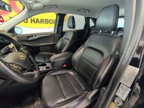 Certified 2023 Ford Escape Platinum image 11