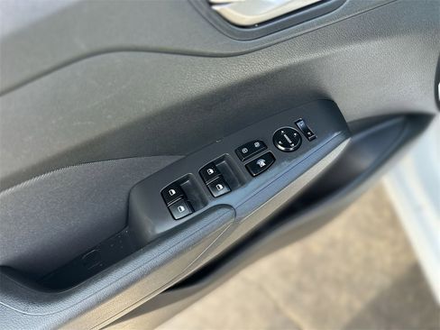 Used 2018 Hyundai Accent SE image 15