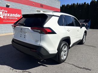 Used 2019 Toyota RAV4 XLE w/ All Weather Liner Package AWD/4WD video 3